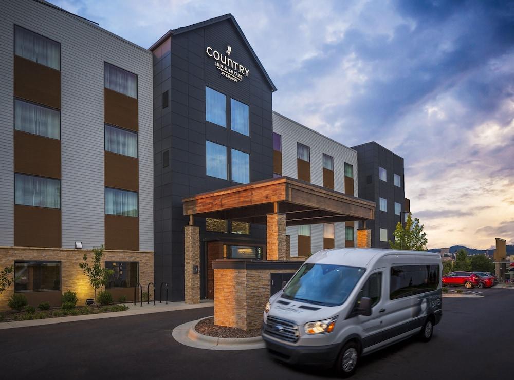 Country Inn & Suites By Radisson Asheville River Arts District Buitenkant foto